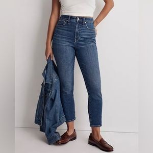 Size 28 never worn, tags still on Madewell Curvy Perfect Vintage Jean